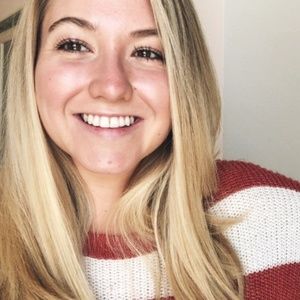 Meet your Posher, Victoria